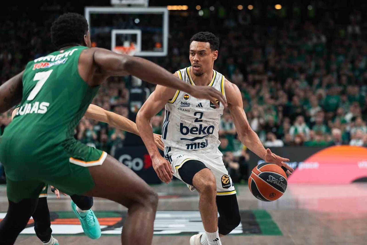 FENERBAHÇE, EUROLEAGUE PLAY-OFF SERİSİNİN 4. MAÇINDA LİTVANYA DEPLASMANINDA ZALGİRİS KAUNAS'U...