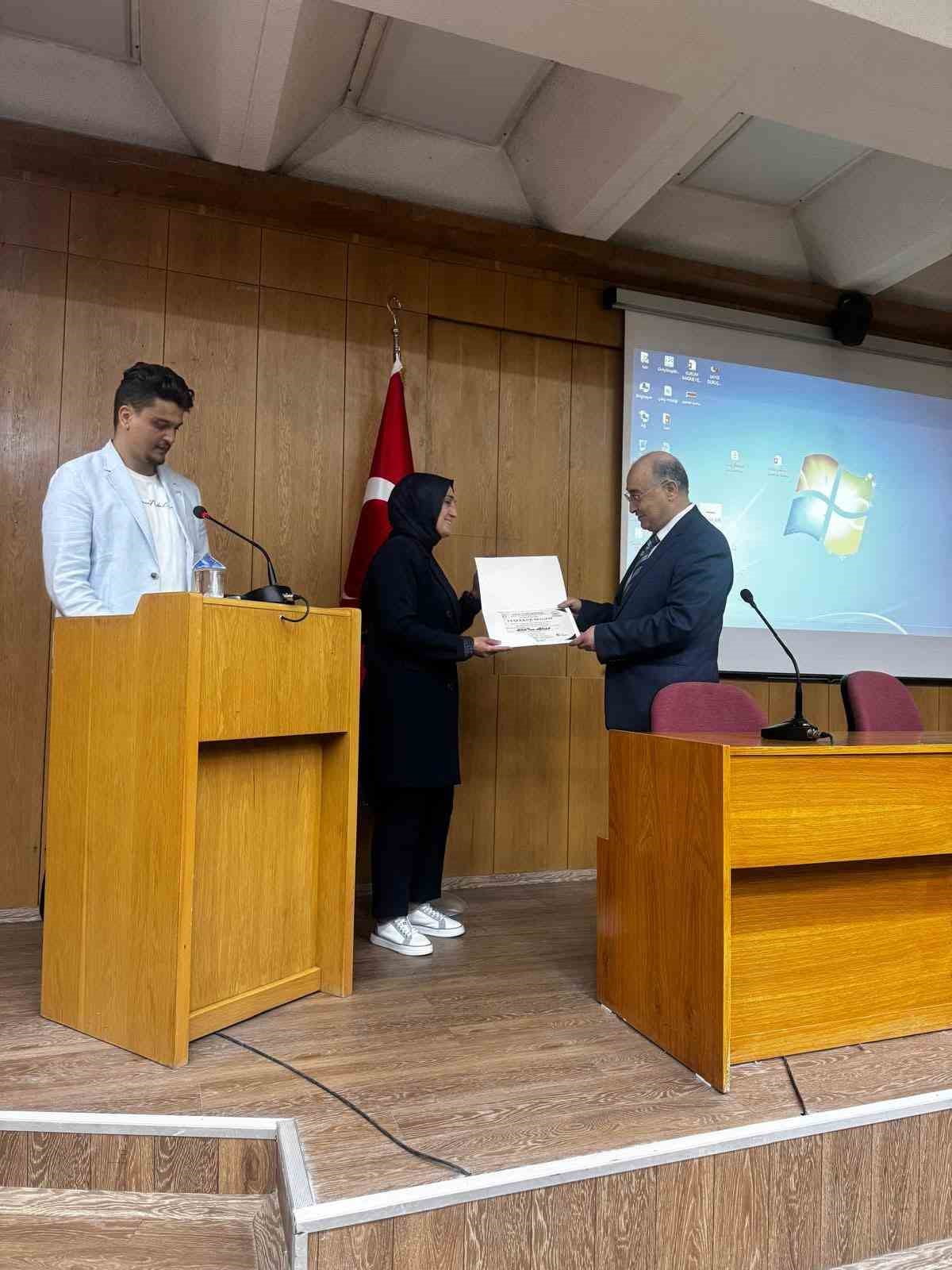 FIRAT ÜNİVERSİTESİ ÖĞRENCİLERİNE KADINA YÖNELİK ŞİDDETLE MÜCADELE EĞİTİMİ