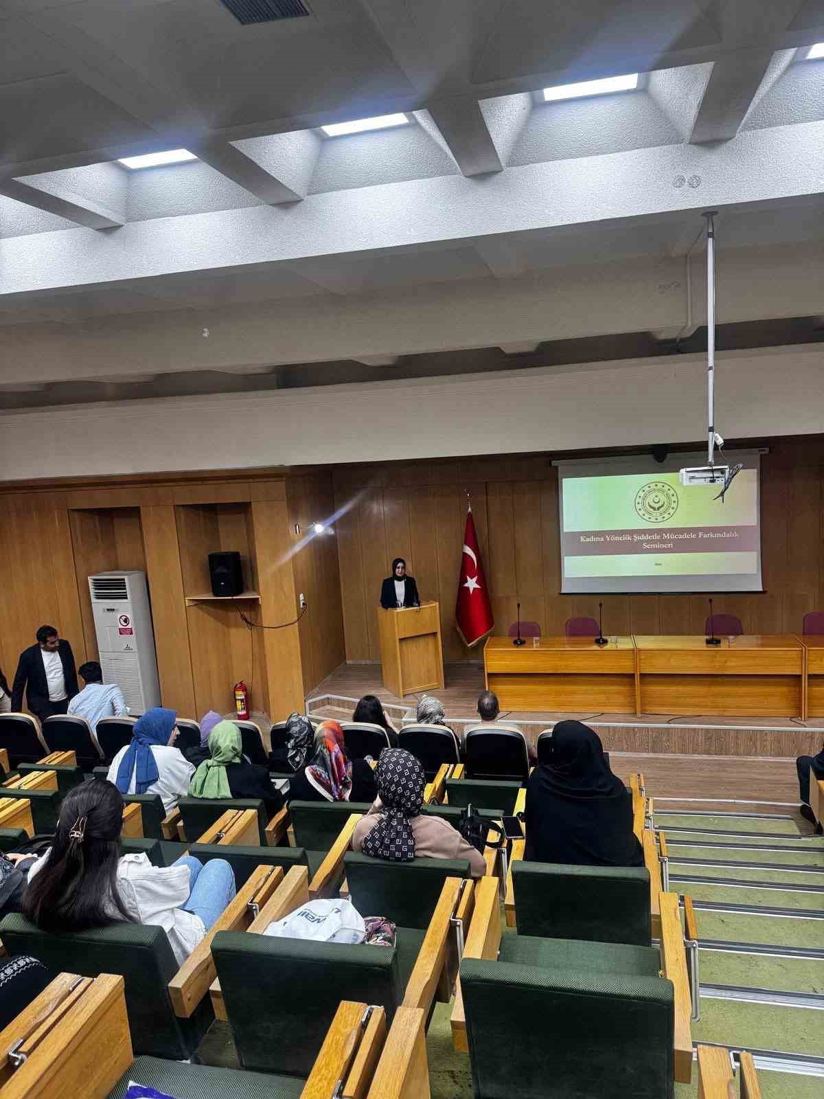 FIRAT ÜNİVERSİTESİ ÖĞRENCİLERİNE KADINA YÖNELİK ŞİDDETLE MÜCADELE EĞİTİMİ