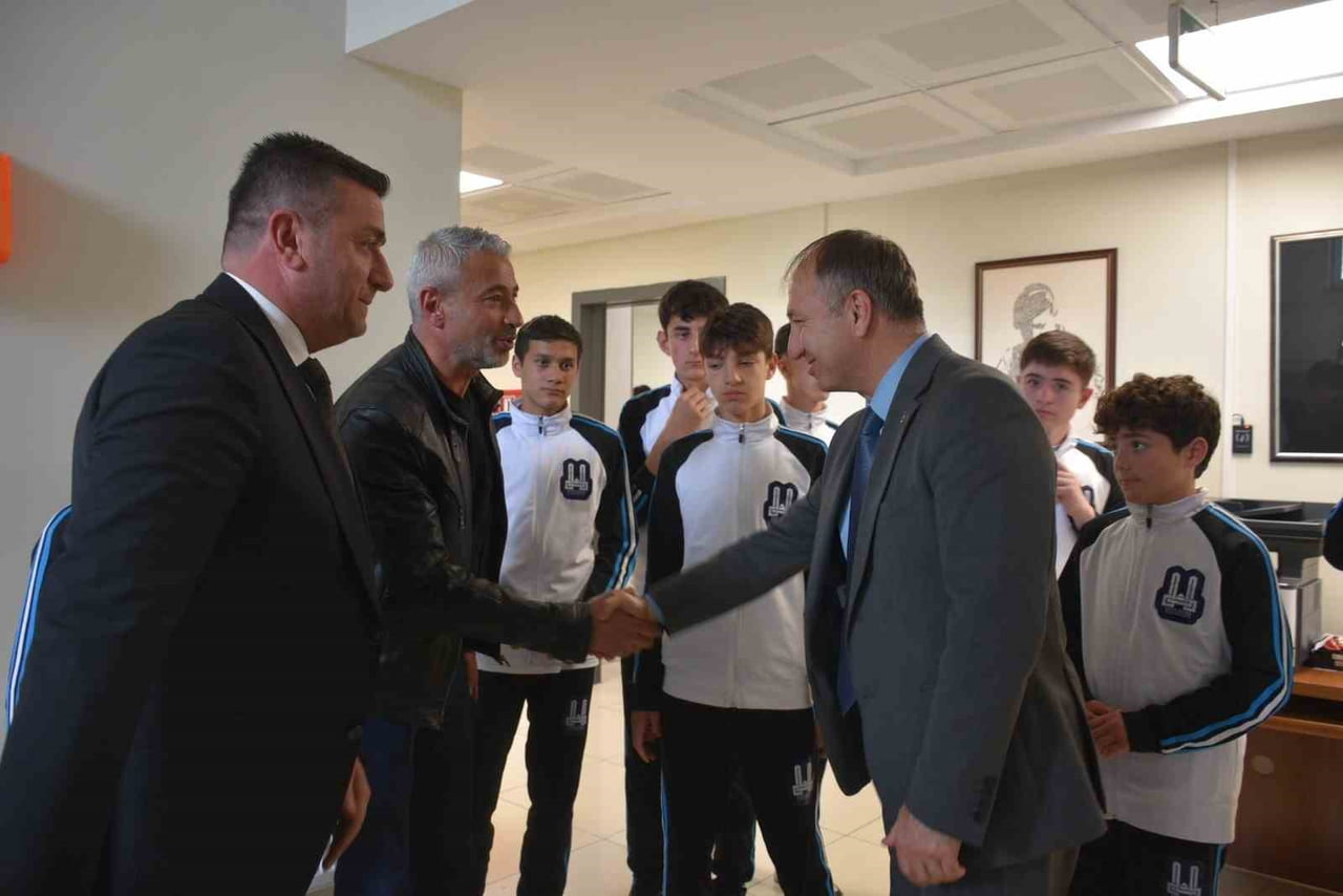 FUTSALDA TÜRKİYE’NİN EN BAŞARILI 8 TAKIMI ARASINA ADINI YAZDIRAN VE TÜRKİYE FİNALİ OYNAMAYI...