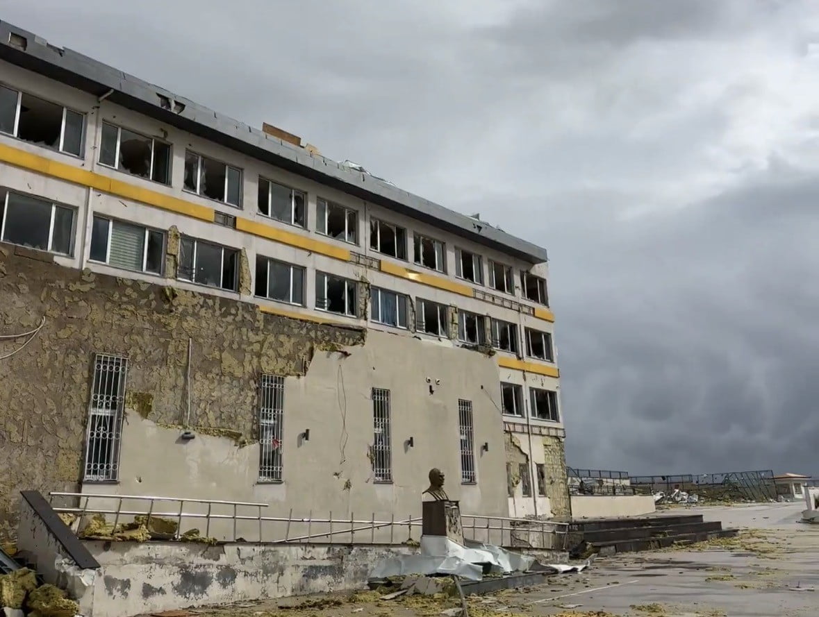 GAZİANTEP'TEKİ 'SÜPER HÜCRE' OKULDA AĞIR HASARA NEDEN OLDU