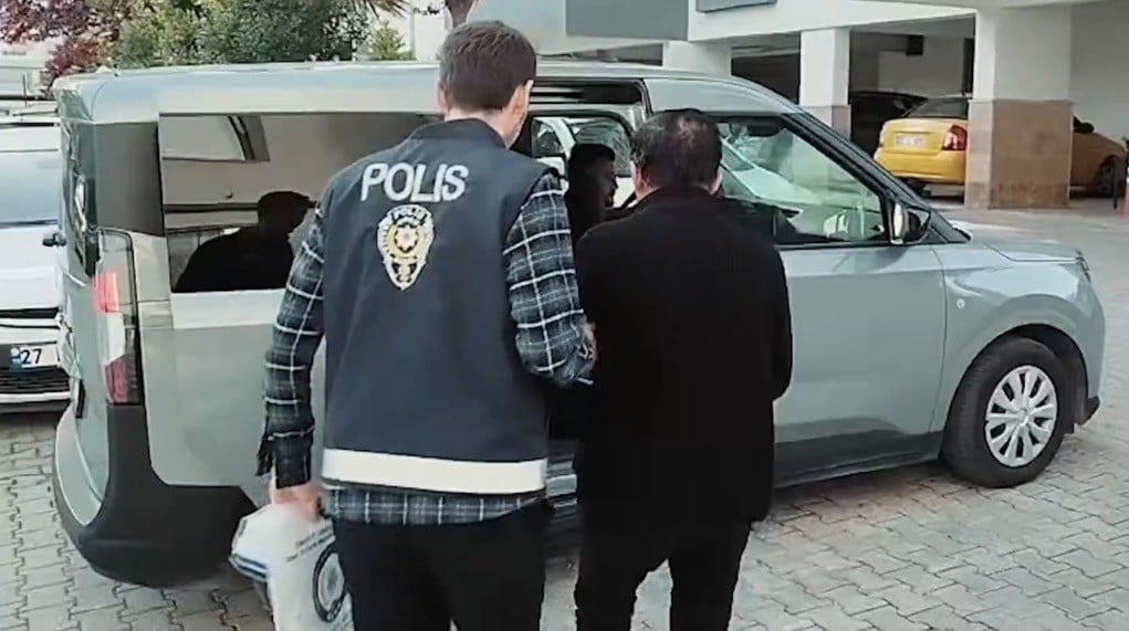 GAZİANTEP MERKEZLİ 6 İLDE YASADIŞI BAHİS OPERASYONU: 21 GÖZALTI