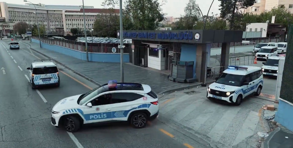 GAZİANTEP MERKEZLİ 6 İLDE YASADIŞI BAHİS OPERASYONU: 21 GÖZALTI
