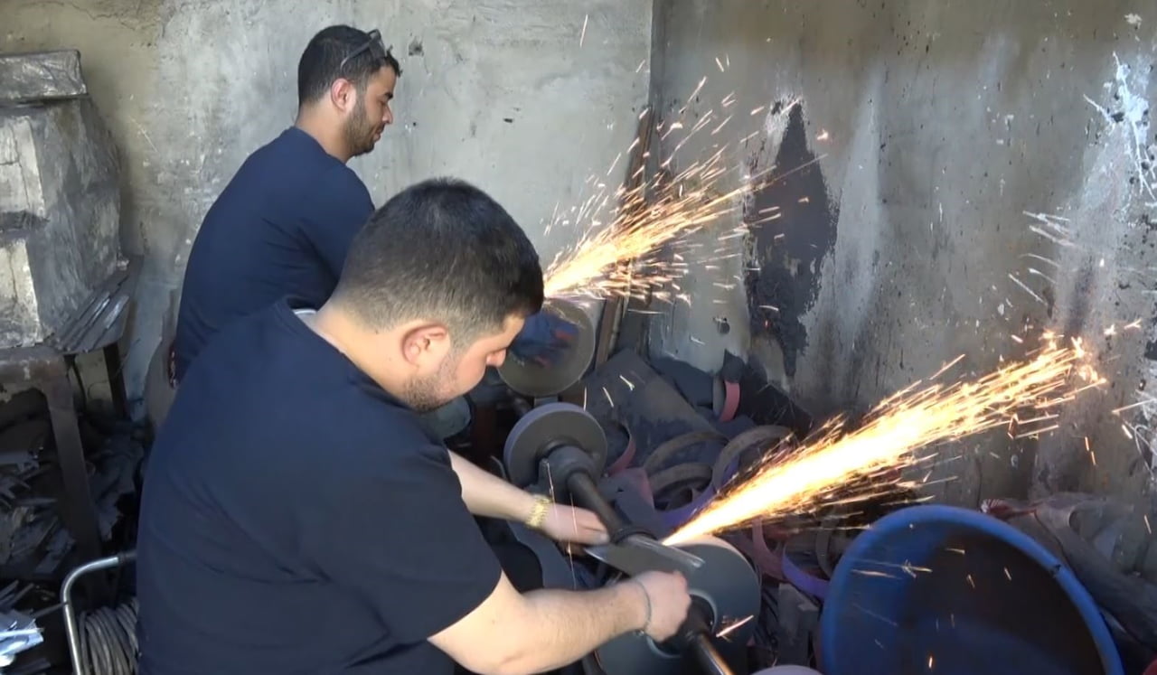 GAZİANTEP’TE BAYRAM ÖNCESİ BIÇAK BİLEME MESAİSİ BAŞLADI