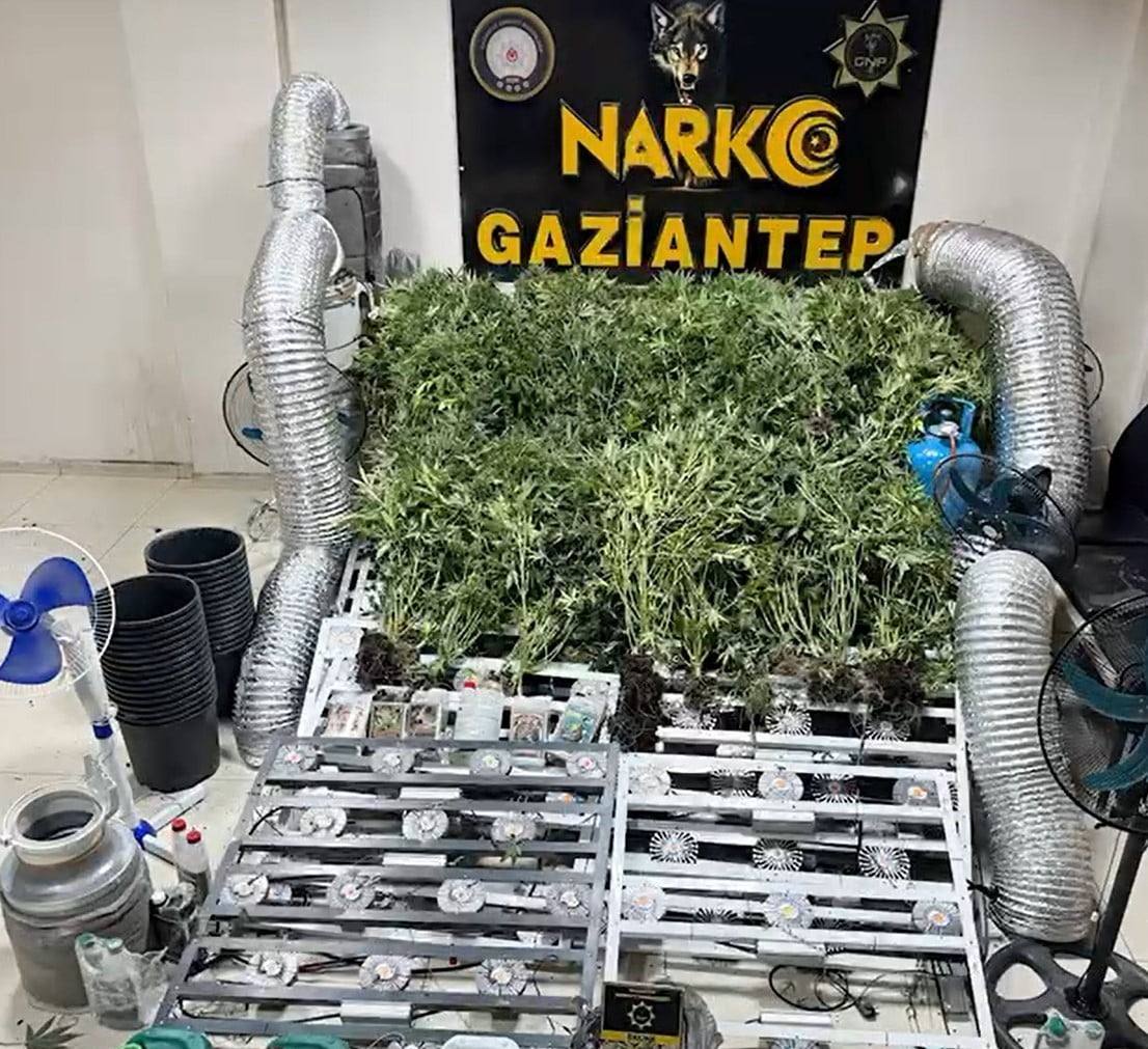 GAZİANTEP’TE POLİS EKİPLERİ TARAFINDAN UYUŞTURUCUYLA MÜCADELEYE YÖNELİK YAPILAN OPERASYONDA 240...