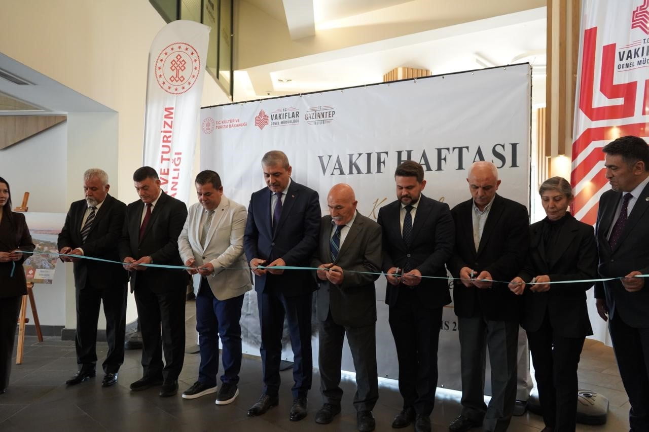 GAZİANTEP’TE VAKIF MEDENİYETİ VE MİMARİ ZARAFET KONUŞULDU