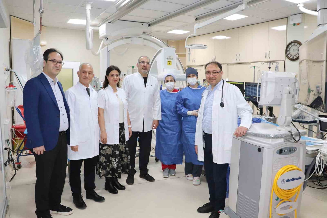 GAZİANTEP ÜNİVERSİTESİ (GAÜN) ÇOCUK HASTANESİ’NDE, ÇOCUKLARDA RİTİM BOZUKLUKLARININ TANI VE...