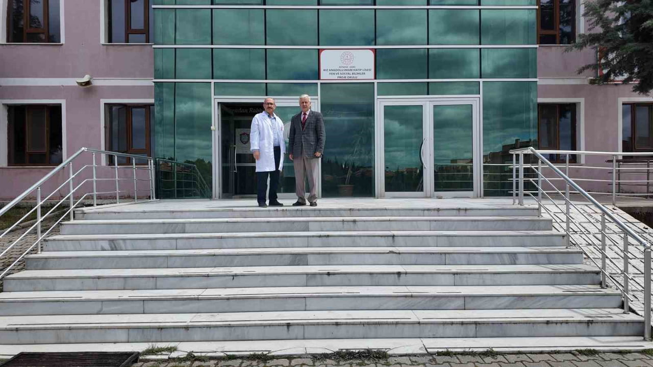 GEDİZ’DE ÜÇ LİSE BÜNYESİNDE YENİ ORTAOKULLAR AÇILIYOR GEDİZ KIZ İMAM HATİP LİSESİ