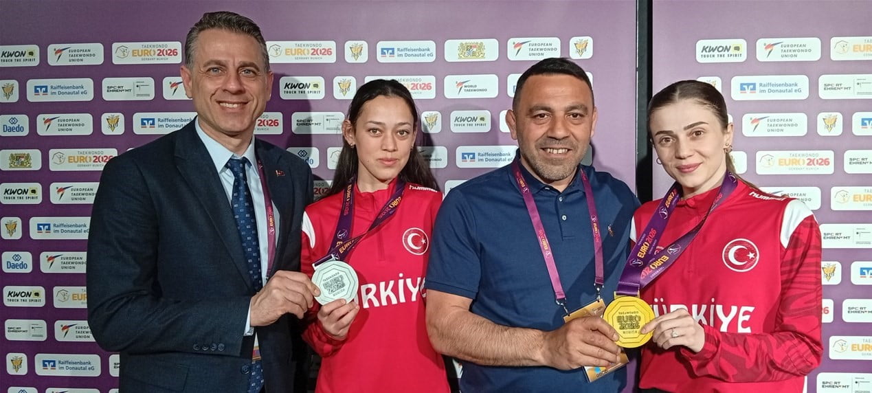 GENÇLİK VE SPOR BAKANI OSMAN AŞKIN BAK, AVRUPA TAEKWONDO VE PARA TAEKWONDO ŞAMPİYONASI'NDA 22...