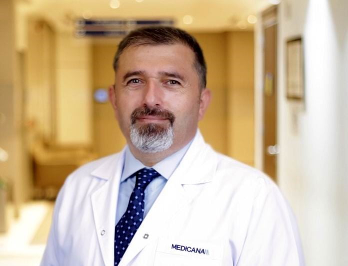 GENEL CERRAHİ UZMANI DOÇ. DR. KERİM GÜZEL, FİZİKSEL AKTİVETE YAPMAYAN KİŞİLERİN OBEZİTE RİSKİYLE...