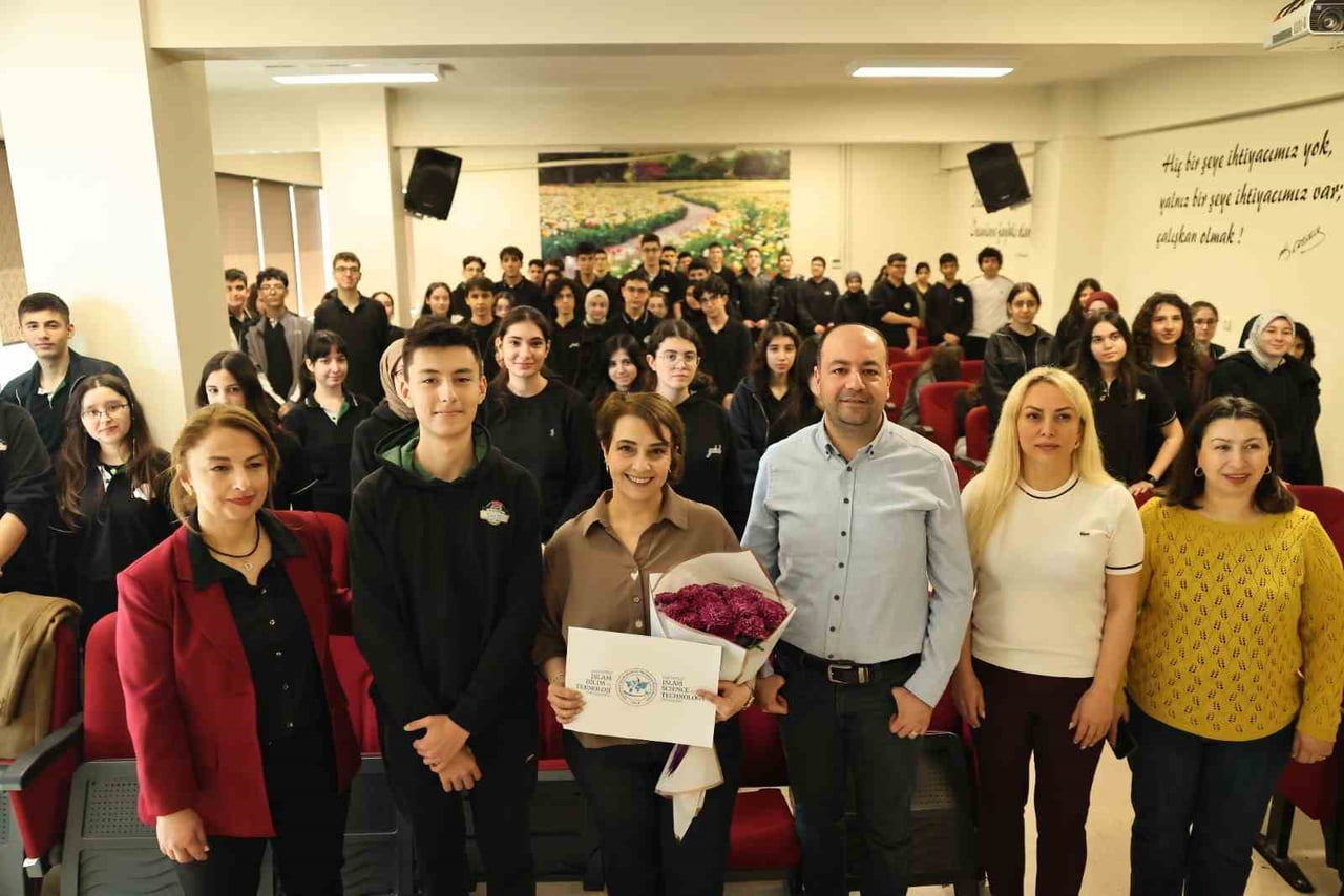 GİBTÜ BİLİM SÖYLEŞİLERİ BAŞARIYLA TAMAMLANDI