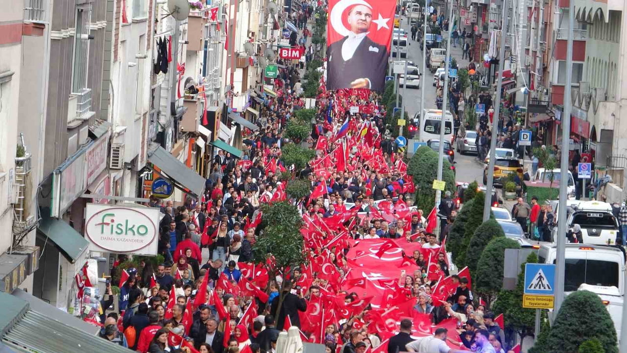 GİRESUN’DA 49’UNCUSU DÜZENLENEN " ULUSLARARASI GİRESUN AKSU FESTİVALİ" BAŞLADI. 19 MAYIS ATATÜRK’Ü...