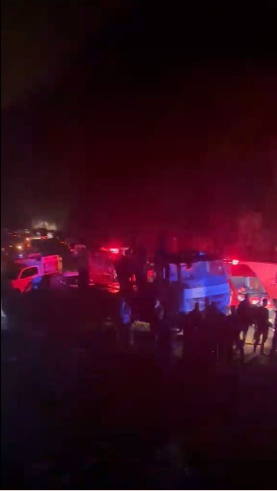 GİRESUN’UN YAĞLIDERE İLÇESİNDE BALIK AVLAMAK İÇİN DEREYE GİREN AMCA İLE YEĞENİ SEL SULARINA...