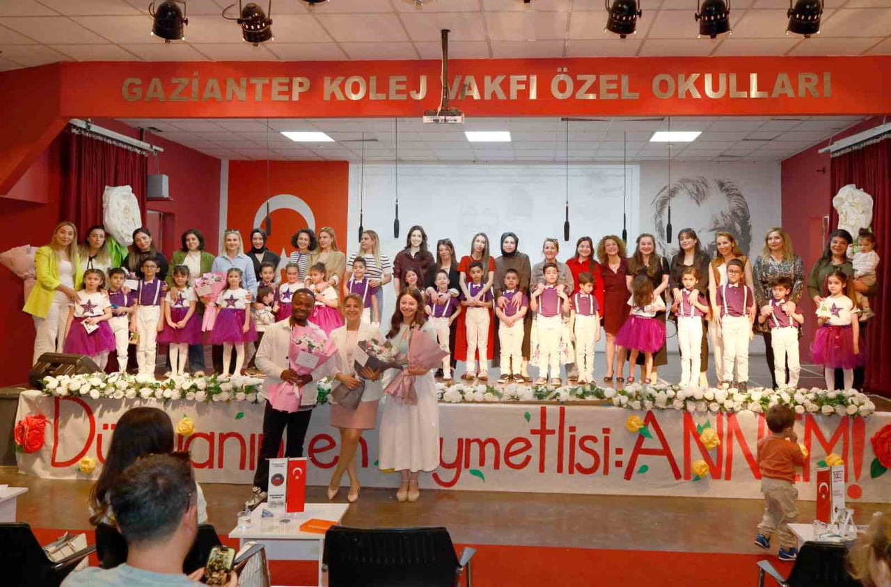 GKV’Lİ MİNİK YÜREKLERDEN ANLAMLI MESAJLAR