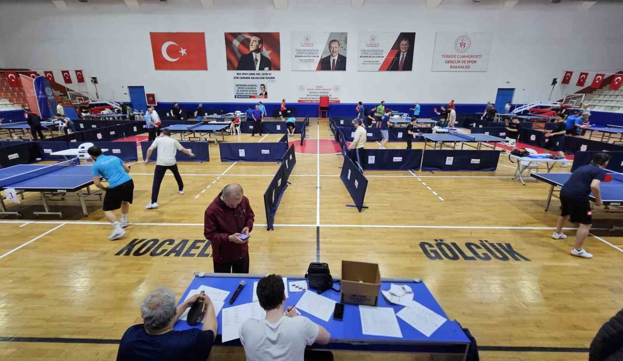 GÖLCÜK'TE 19 MAYIS ATATÜRK'Ü ANMA, GENÇLİK VE SPOR BAYRAMI ETKİNLİKLERİ KAPSAMINDA DÜZENLENEN MASA...