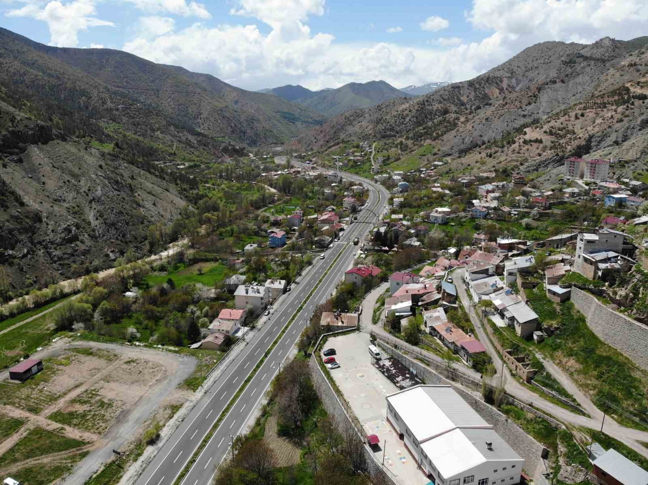 GÜMÜŞHANE’DE YAKLAŞIK 3 BİN SEÇMENİN BULUNDUĞU TEKKE BELDESİNDE 7 HAZİRAN’DA YAPILACAK BELEDİYE...