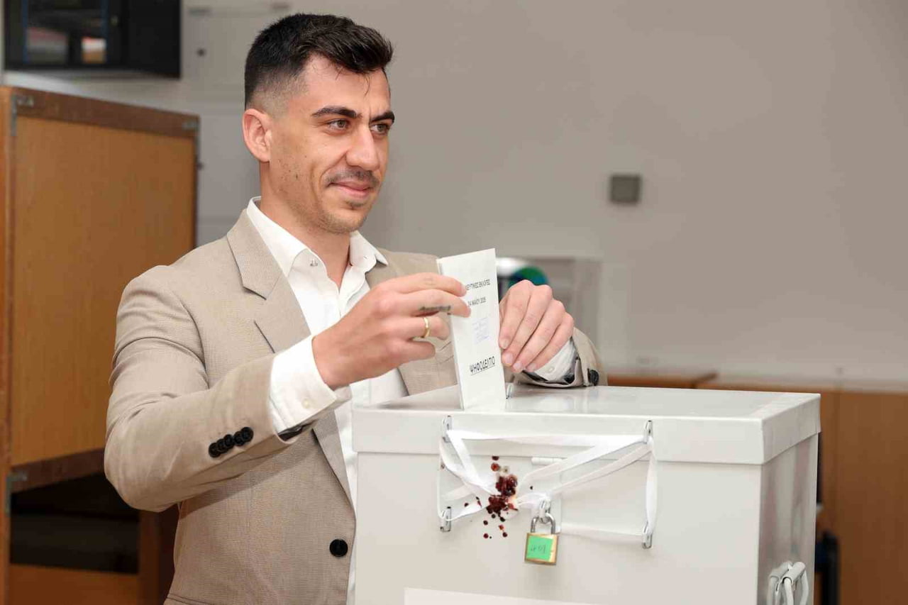 GÜNEY KIBRIS RUM YÖNETİMİ'NDE GERÇEKLEŞTİRİLEN PARLAMENTO SEÇİMLERİNDE SANDIKLARIN YÜZDE 99'UNUN...