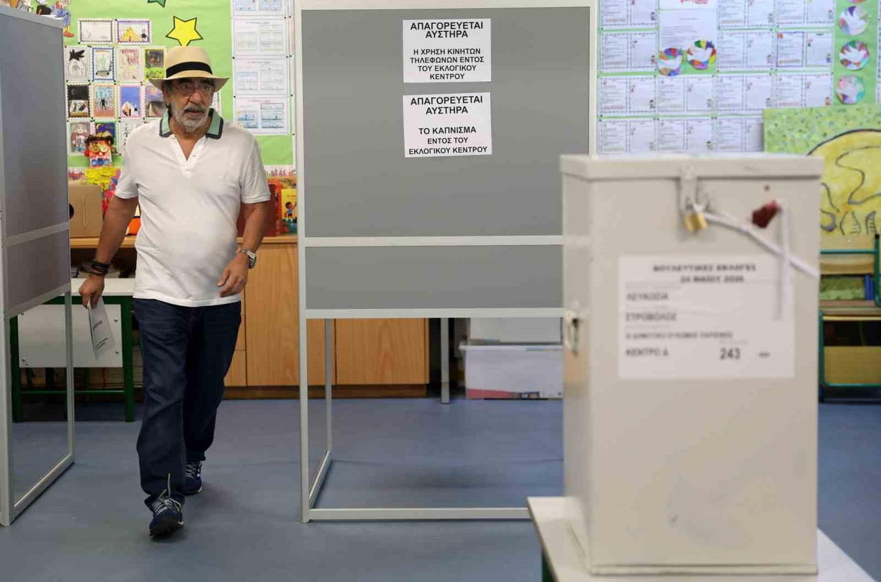 GÜNEY KIBRIS RUM YÖNETİMİ’NDE (GKRY) HALK, PARLAMENTO SEÇİMİ İÇİN SAAT 07.00 İTİBARIYLA OY...