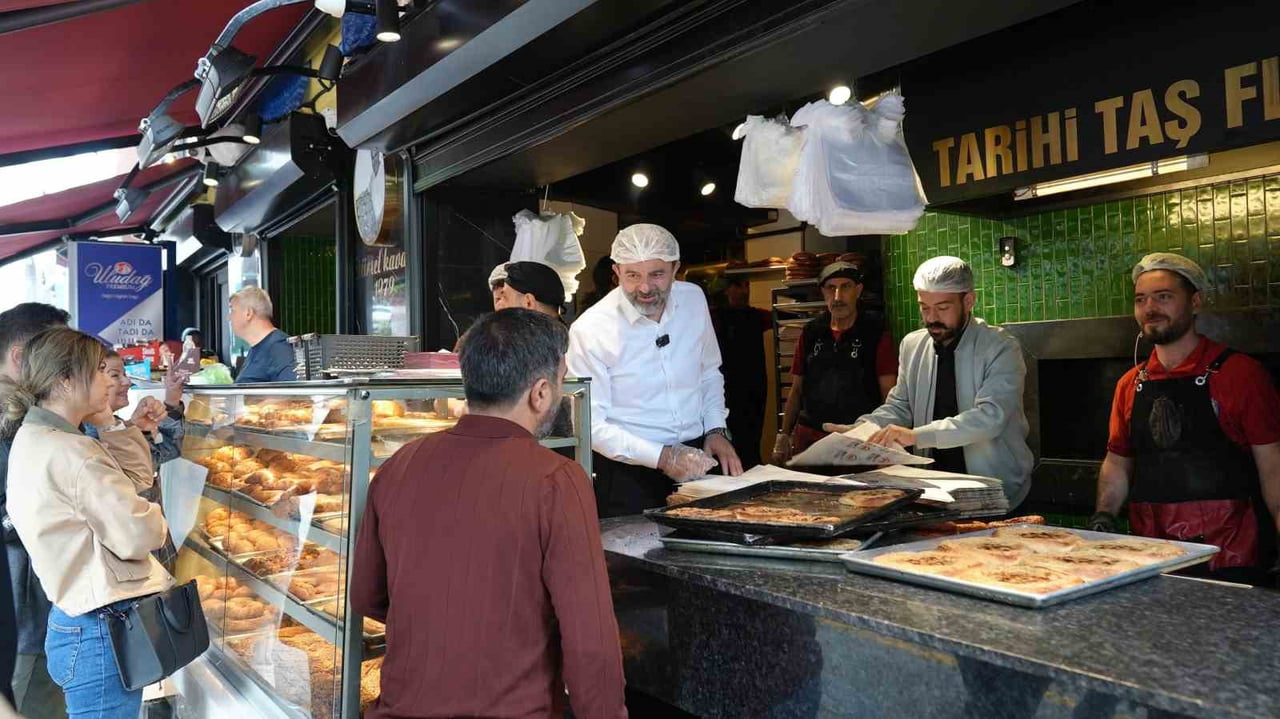 GÜRSU’NUN ÖZEL ÇOCUKLARININ, TARİHİ ABDAL MEYDANI’NDA KAHVALTI YAPIP, BURSA’NIN MEŞHUR ...