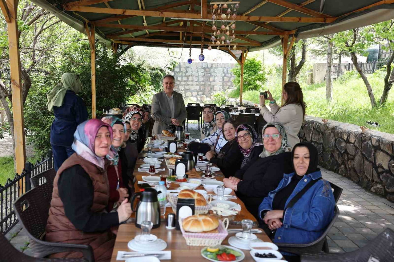 HACILAR BELEDİYE BAŞKANI BİLAL ÖZDOĞAN; 10-16 MAYIS ENGELLİLER HAFTASI DOLAYISIYLA TAKVA CAMİİ...