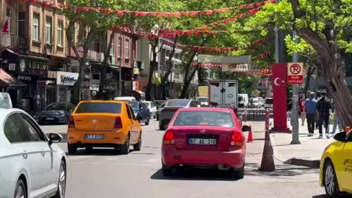 Hakkında yakalama kararı bulunan şahıs taksi kullanırken yakalandı