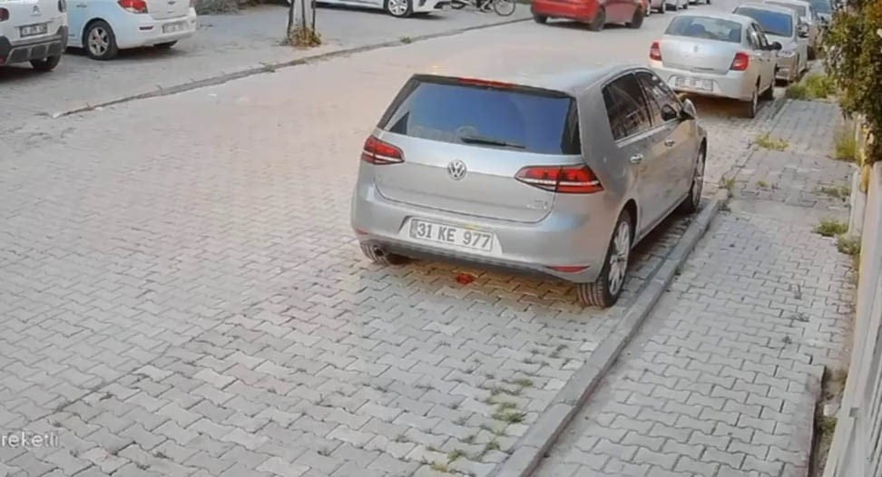 HATAY'DA 2 GÜN İÇERİSİNDE 2 HIRSIZLIK OLAYI GERÇEKLEŞTİREN 4 ŞAHIS, POLİS EKİPLERİ TARAFINDAN...