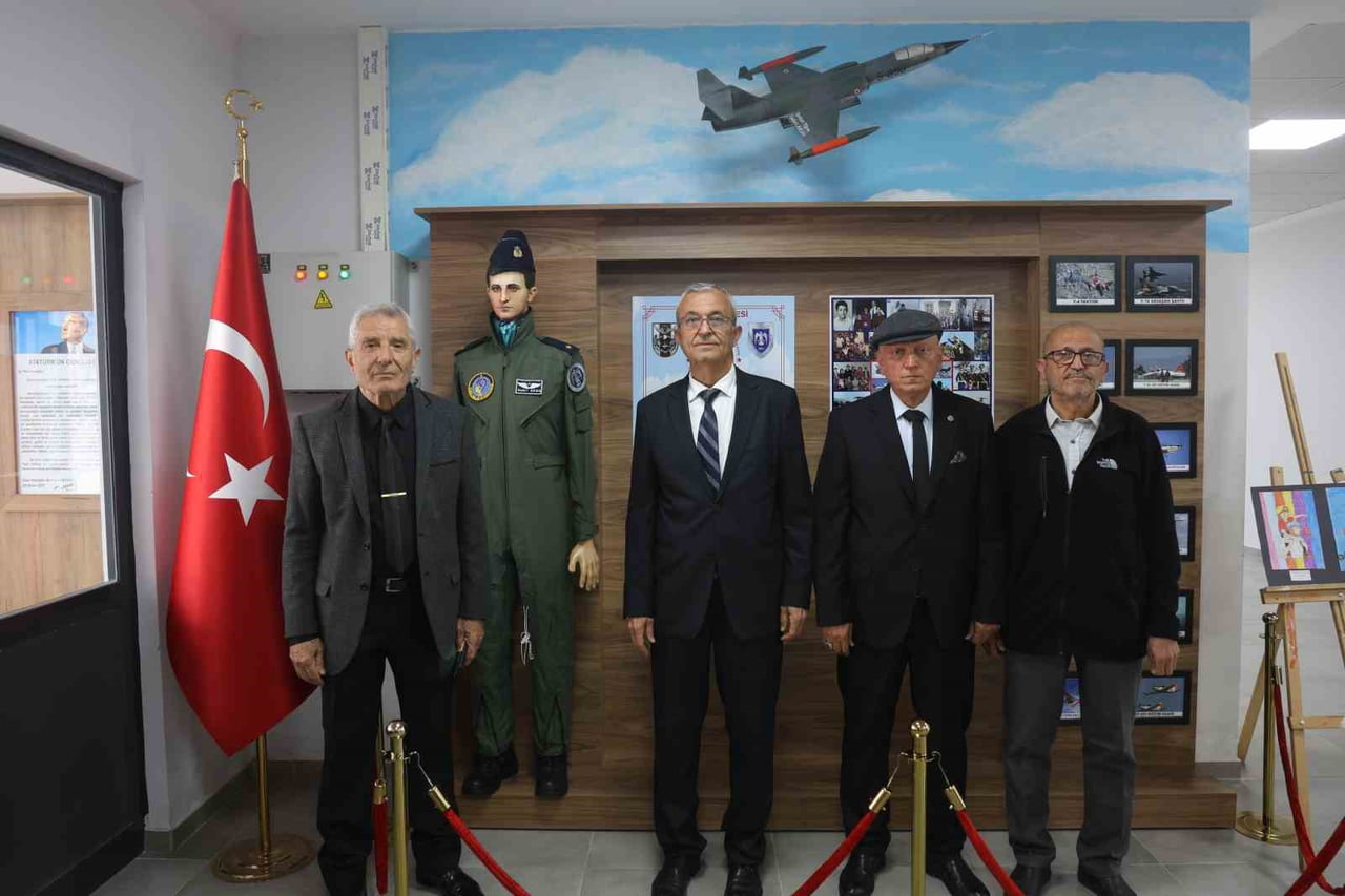 HATAY'DA DEPREMİN ARDINDAN İNŞA EDİLEN 237. OKULU HATAY VALİSİ MUSTAFA MASATLI’NIN KATILIMIYLA...