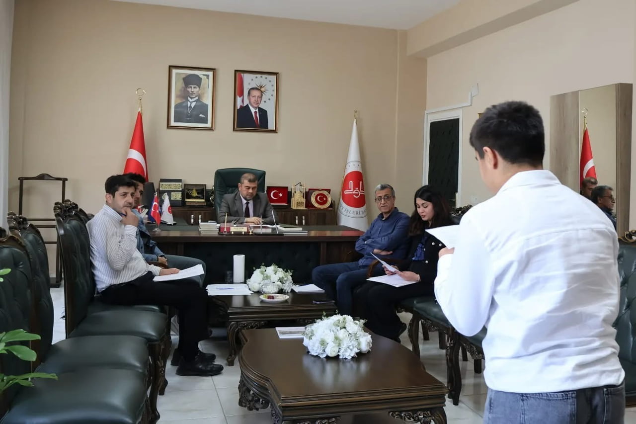 HATAY’DA SEVGİ EVLERİNDE KALAN ÇOCUKLARA YÖNELİK DÜZENLENEN “NAAT” ŞİİRİ YARIŞMASINDA DERECEYE...