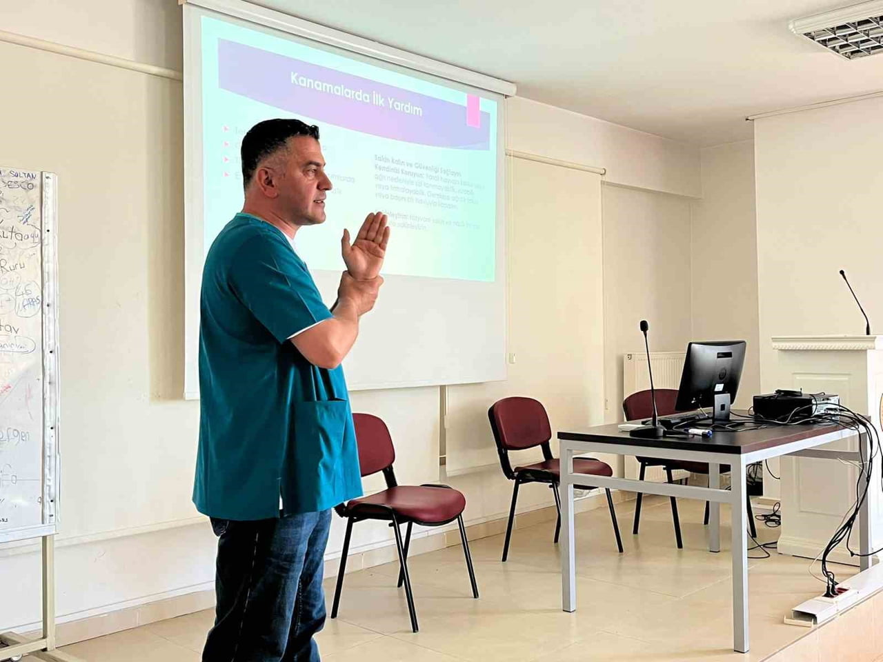 HER YIL TÜRKİYE’NİN ÇEŞİTLİ BÖLGELERİNDE YAŞANAN ORMAN YANGINLARI NEDENİYLE ZARAR GÖREN HAYVANLARA...