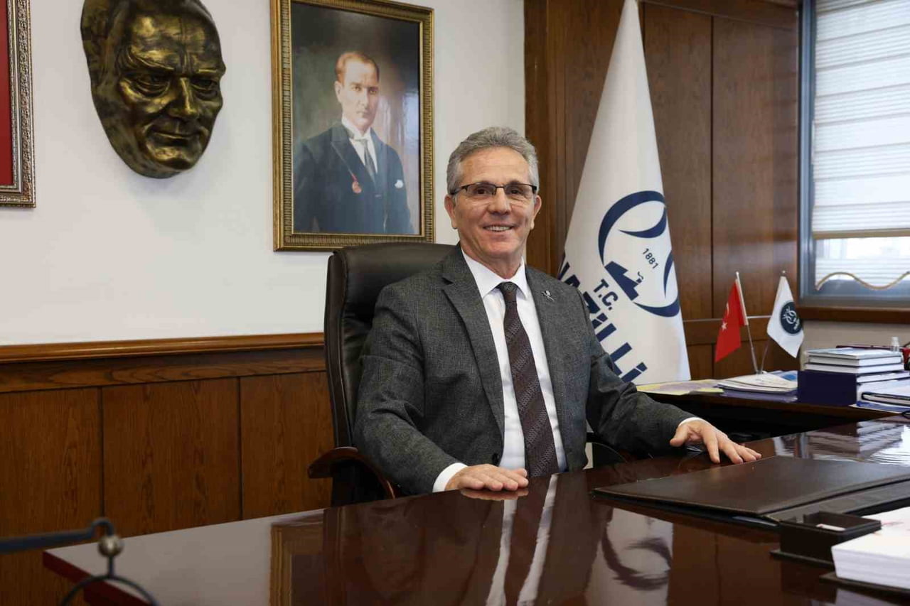 HERKESİN KURBAN BAYRAMI'NI KUTLAYAN NAZİLLİ BELEDİYE BAŞKANI DR. ERTUĞRUL TETİK; ""KURBAN BAYRAMI...
