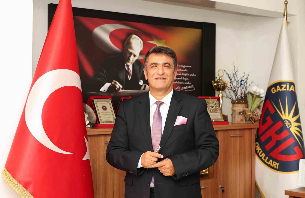 HIRVATİSTAN’IN TROGİR ŞEHRİNDE DÜZENLENEN AVRUPA OKULLAR SATRANÇ ŞAMPİYONASI’NA TÜRKİYE’Yİ...