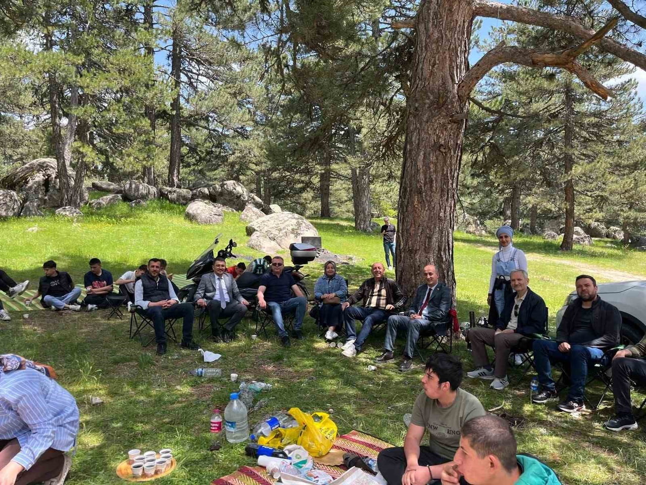 HİSARCIK’TA ÖZEL ÖĞRENCİLERİNDE KATILDIĞI DOĞA YÜRÜYÜŞÜ