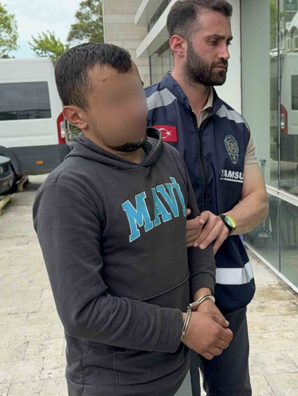 İ.C.(30), EŞİNE ŞİDDET UYGULADIĞI SIRADA ARAYA GİREN BACANAĞINA KIRIK TABAK FIRLATARAK...