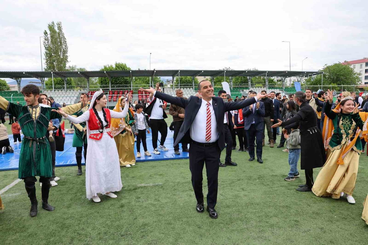 IĞDIR'DA 19 MAYIS ATATÜRK'Ü ANMA, GENÇLİK VE SPOR BAYRAMI'NIN 107. YILI COŞKUYLA KUTLANDI....