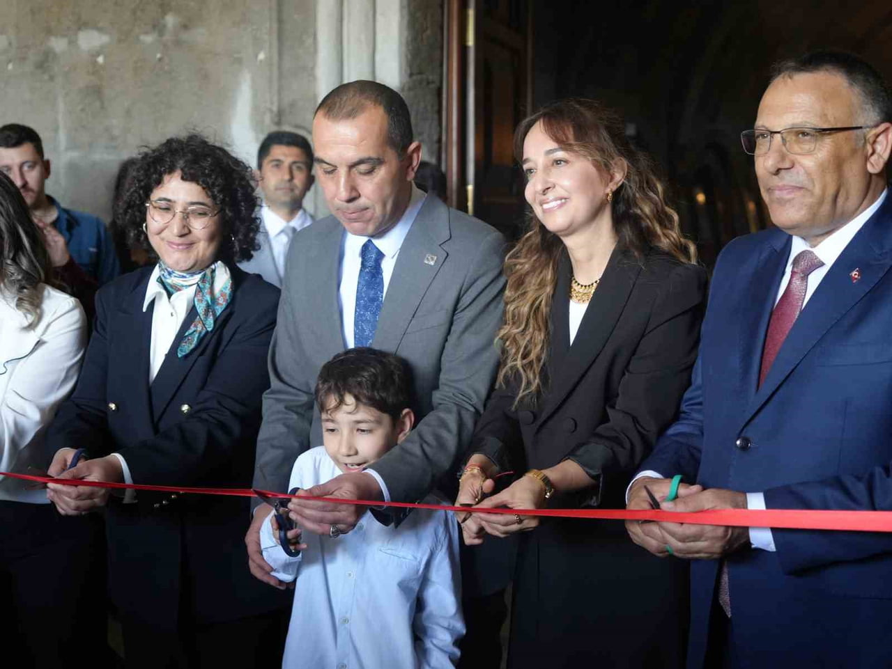 IĞDIR ŞEHİR MERKEZİNE YAKLAŞIK 30 KİLOMETRE UZAKLIKTA BULUNAN, ANADOLU SELÇUKLU DÖNEMİNDEN...