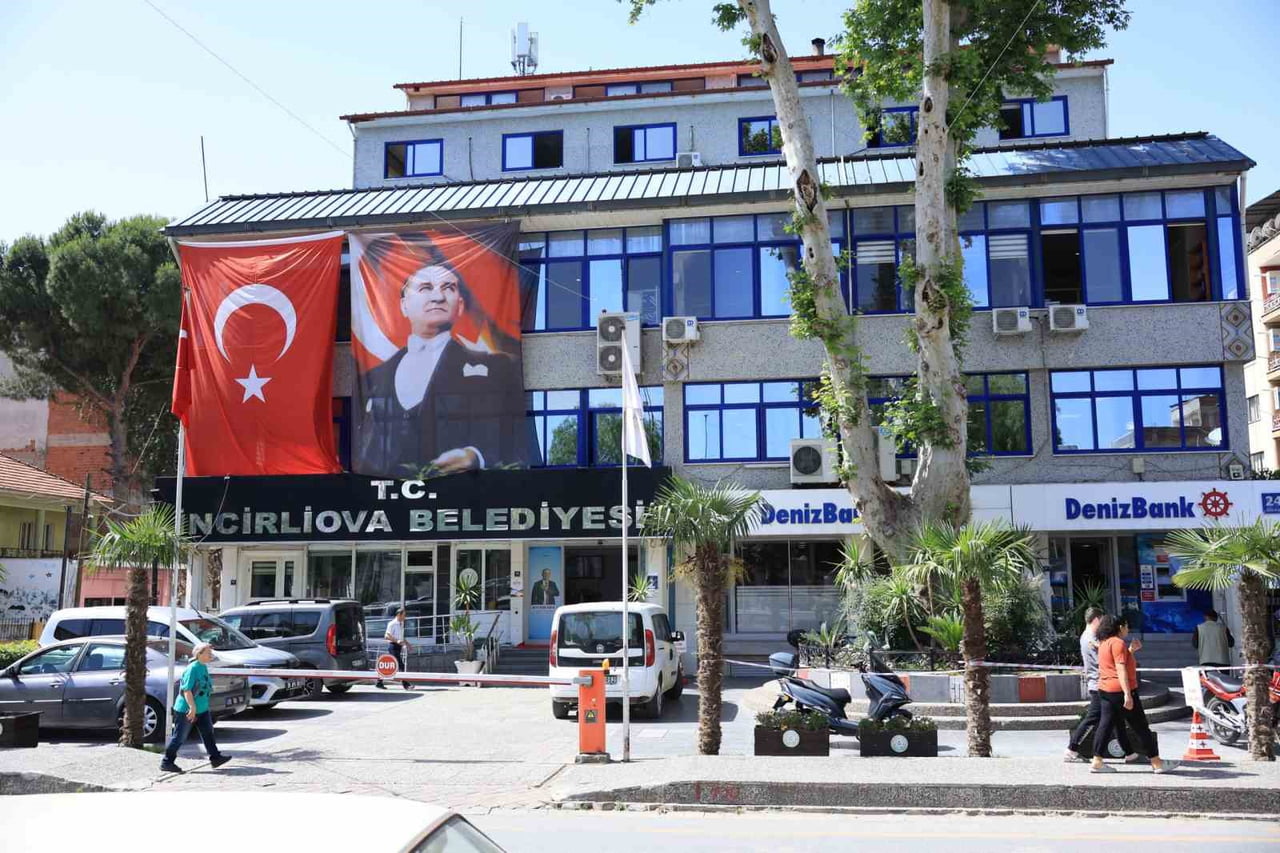 İNCİRLİOVA BELEDİYESİ’NDE YENİ LOGO İÇİN BAŞVURULAR BAŞLADI