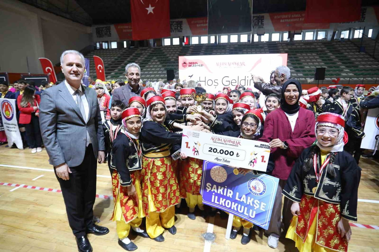 İNEGÖL BELEDİYESİ’NİN İLÇE MİLLİ EĞİTİM MÜDÜRLÜĞÜ İŞ BİRLİĞİNDE BU YIL 2’NCİSİNİ DÜZENLEDİĞİ ALTIN...