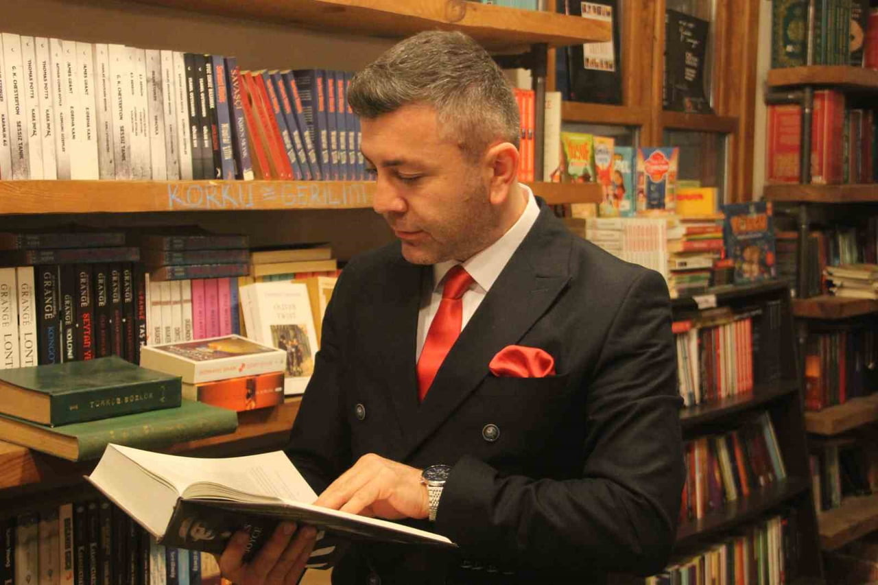 İNGİLİZCE ÖĞRETMENİ MUHAMMET AYDIN
