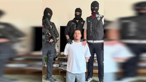 Interpol tarafından "Difüzyon Mesajı" ile aranan 34 yaşındaki Faslı uyuşturucu kaçakçısı Mohamed...