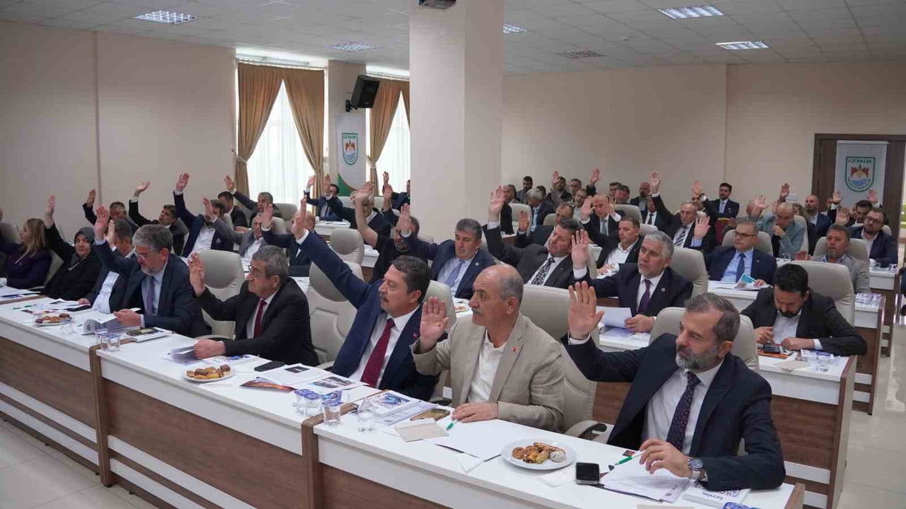 İPEKYOLU BELEDİYELERİ TURİZM VE KALKINMA BİRLİĞİ OLAĞAN MECLİS TOPLANTISI İZNİK BELEDİYE BAŞKANI...