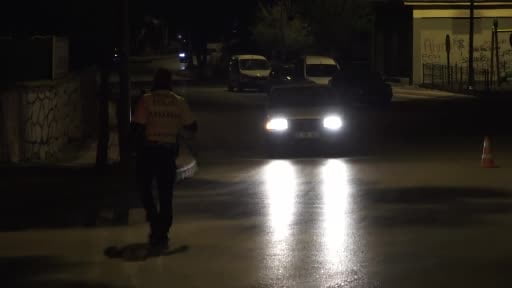 İptal edilen ehliyete rağmen araç kullanırken yakalandı 240 bin lira ceza alınca polise sitem...