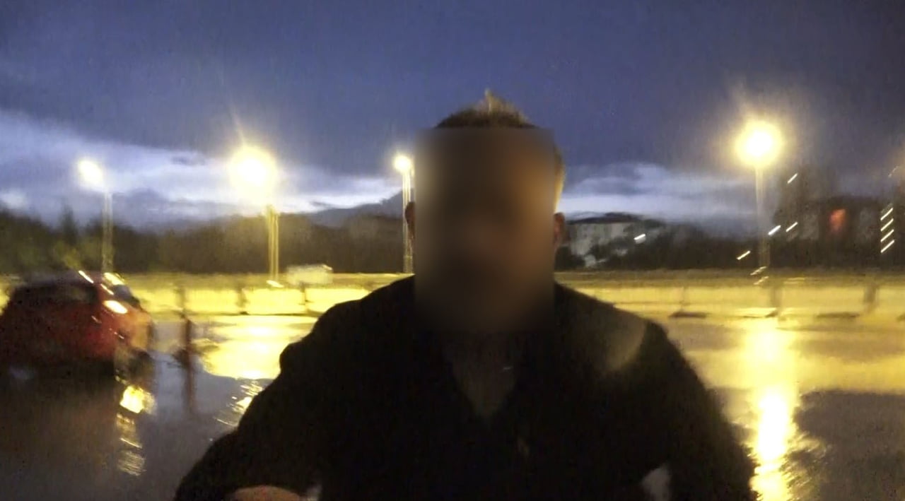 ISPARTA’DA ALKOL DENETİMİNE TAKILAN SÜRÜCÜ, ALKOLMETREYİ ÜFLEMEMEK İÇİN POLİS EKİPLERİNDEN SÜRE...