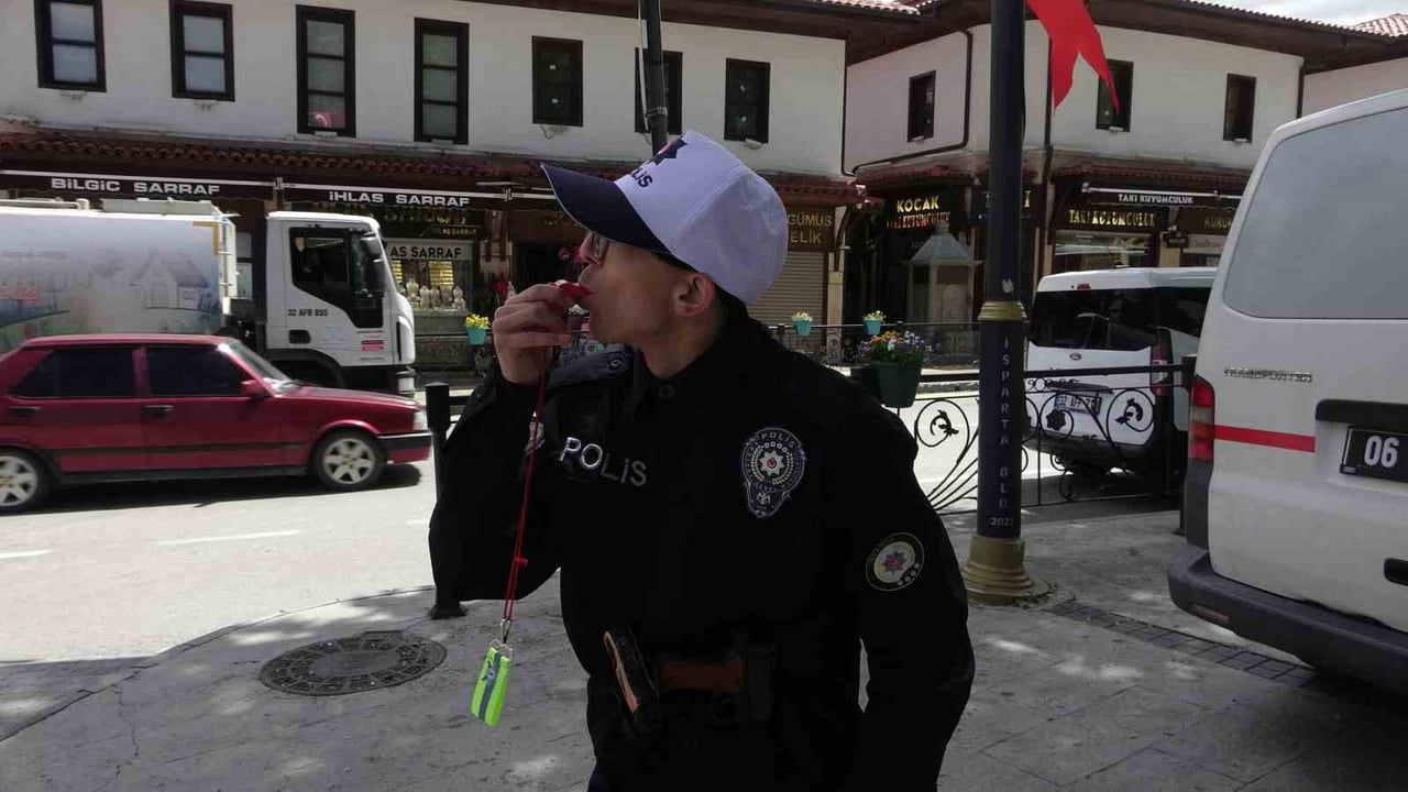 ISPARTA’DA YAŞAYAN 21 YAŞINDAKİ EPİLEPSİ VE ZİHİNSEL ENGELLİ MERT KILINÇ