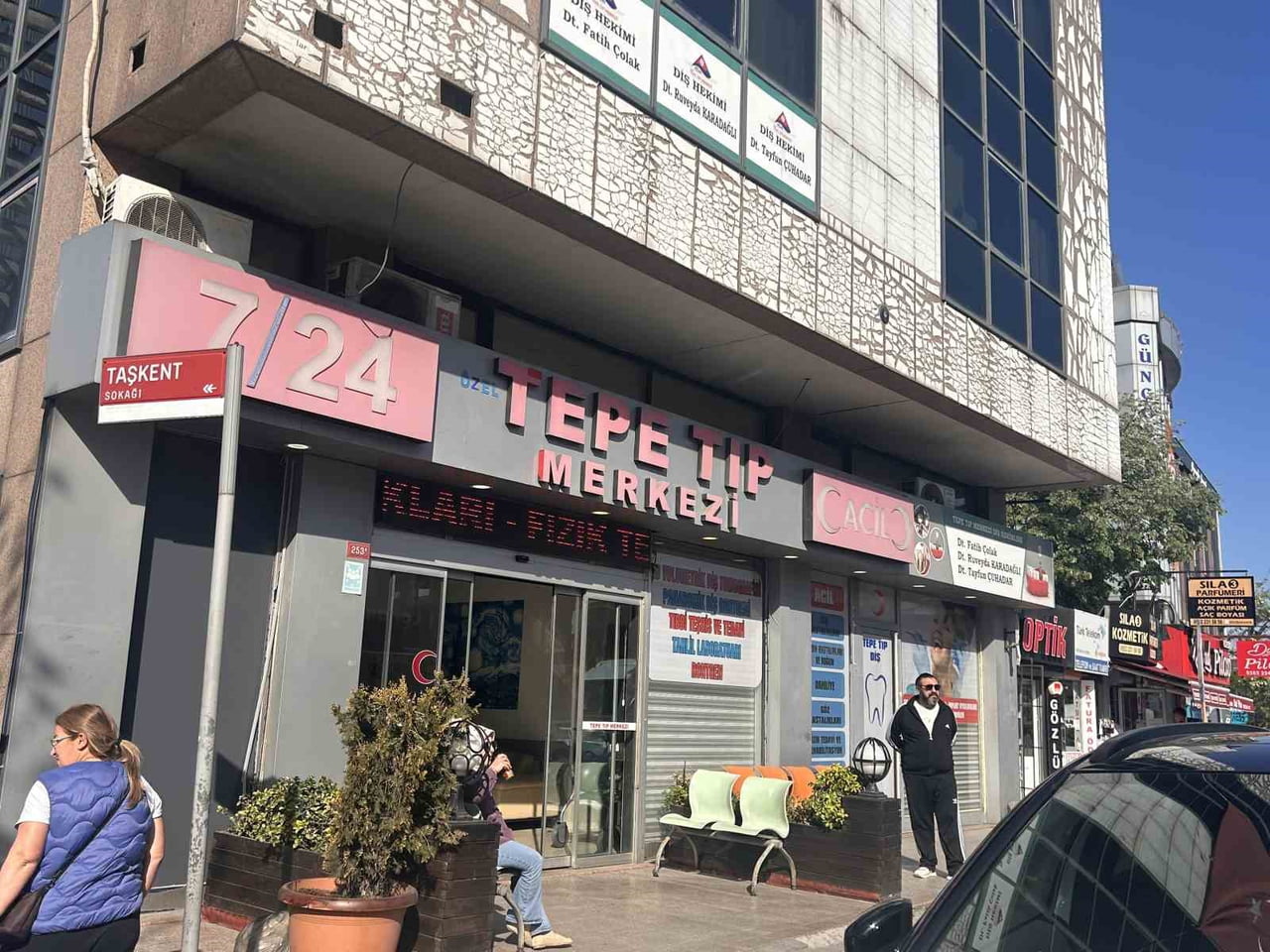 İSTANBUL'DA ÜMRANİYE TEPE TIP MERKEZİ'NE GRİP TEDAVİSİ İÇİN GİDEN VE VERİLEN SERUMUN ARDINDAN...