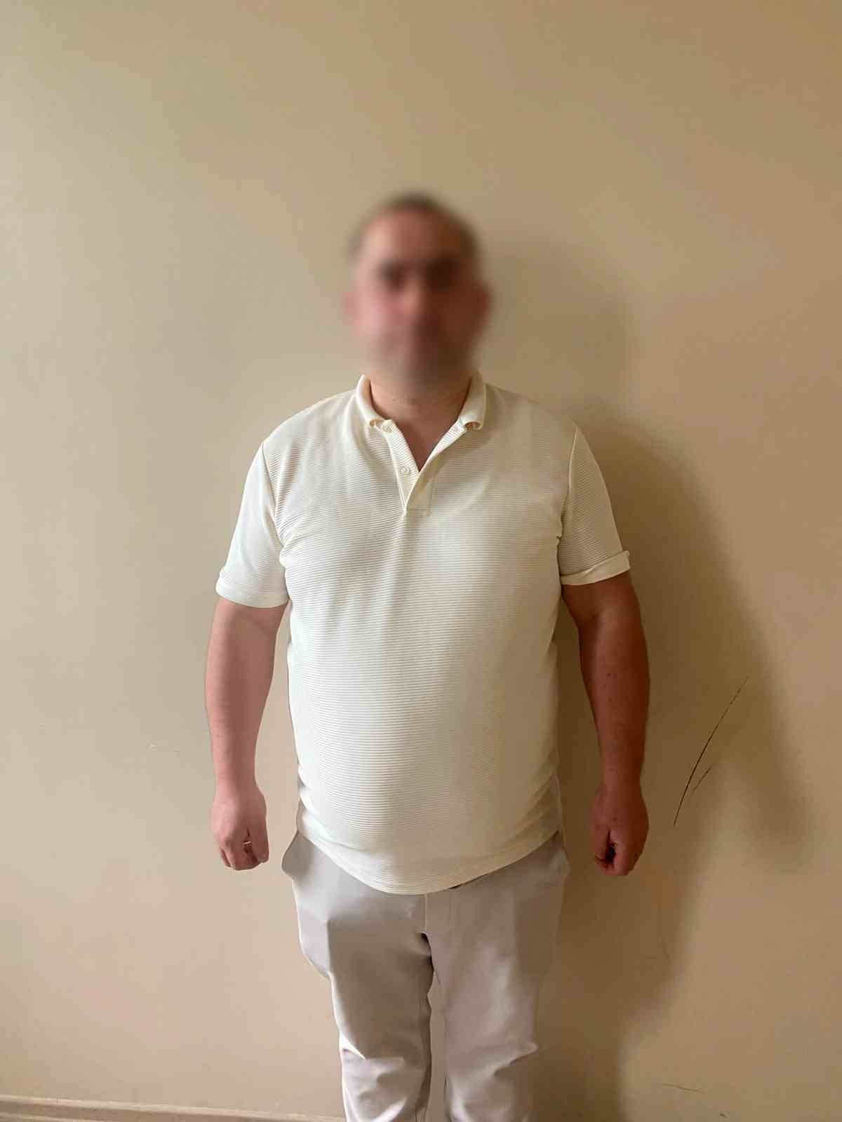 İSTANBUL'UN ARNAVUTKÖY İLÇESİNDE BİR MARKETTEN YAKLAŞIK 10 BİN TL DEĞERİNDE ÜRÜN ÇALDIĞI ÖNE...