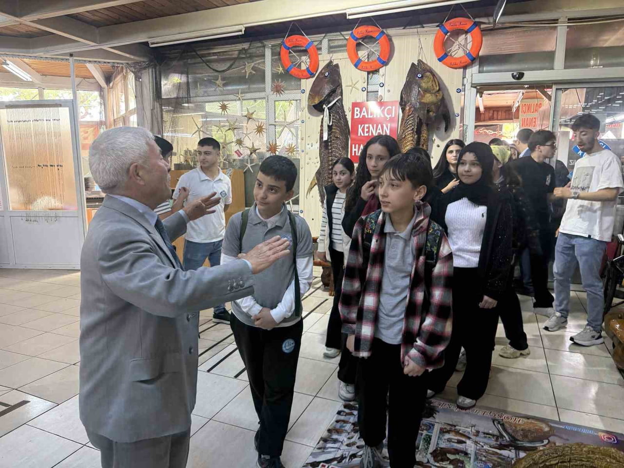 İSTANBUL BEYLİKDÜZÜ’NDE BULUNAN TÜRKİYE DENİZ CANLILARI MÜZESİ’NDE BİR ARAYA GELEN ÖĞRENCİLER...