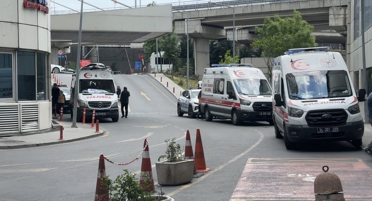 İSTANBUL’DA BIÇAKLANDIKTAN SONRA HASTANEYE KALDIRILAN VE TEDAVİ ALTINA ALINAN ŞAHIS, GENEL CERRAHİ...