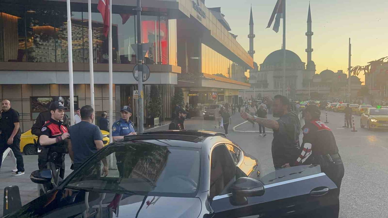 İSTANBUL’DA, KURBAN BAYRAMI ÖNCESİ ‘HUZUR İSTANBUL’ ADLI HELİKOPTER DESTEKLİ ASAYİŞ UYGULAMASI...