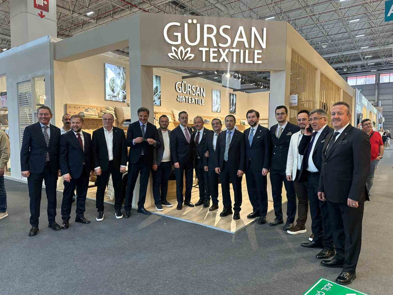 İSTANBUL FUAR MERKEZİ'NDE (İFM) 19-22 MAYIS TARİHLERİ ARASINDA DÜZENLENEN HOMETEX EV TEKSTİLİ...
