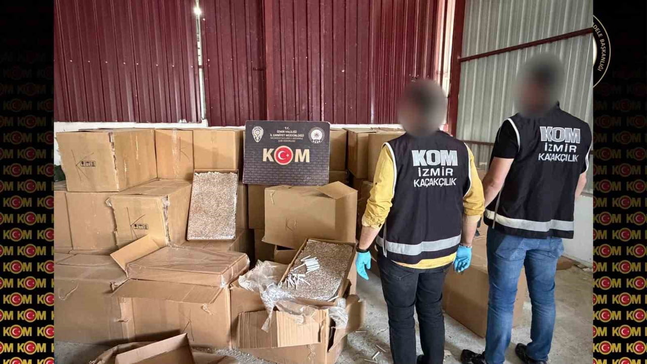 İZMİR'İN BORNOVA İLÇESİNDE BİR DEPOYA DÜZENLENEN OPERASYONDA PİYASA DEĞERİ YAKLAŞIK 10 MİLYON LİRA...